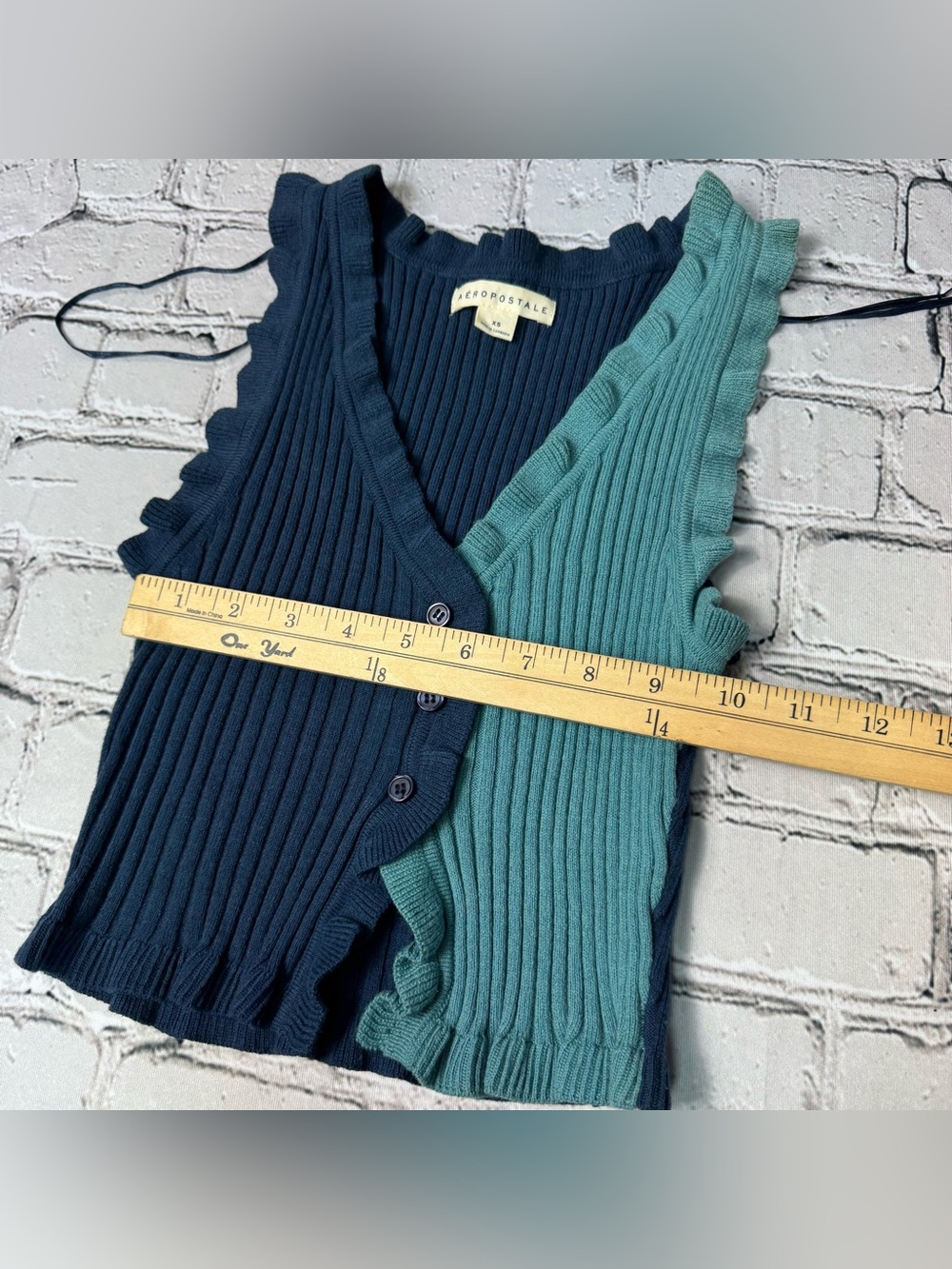 Aeropostale Colorblocked Ruffle Button-Up Ribbed Knit Cropped Tank Top Size XS - Picture 5 of 9